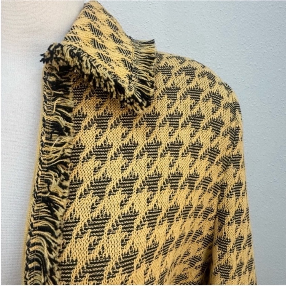 St John Houndstooth Jacket Vintage Fringe Knit Archival Logo Yellow Black Size 8 - Picture 4 of 14